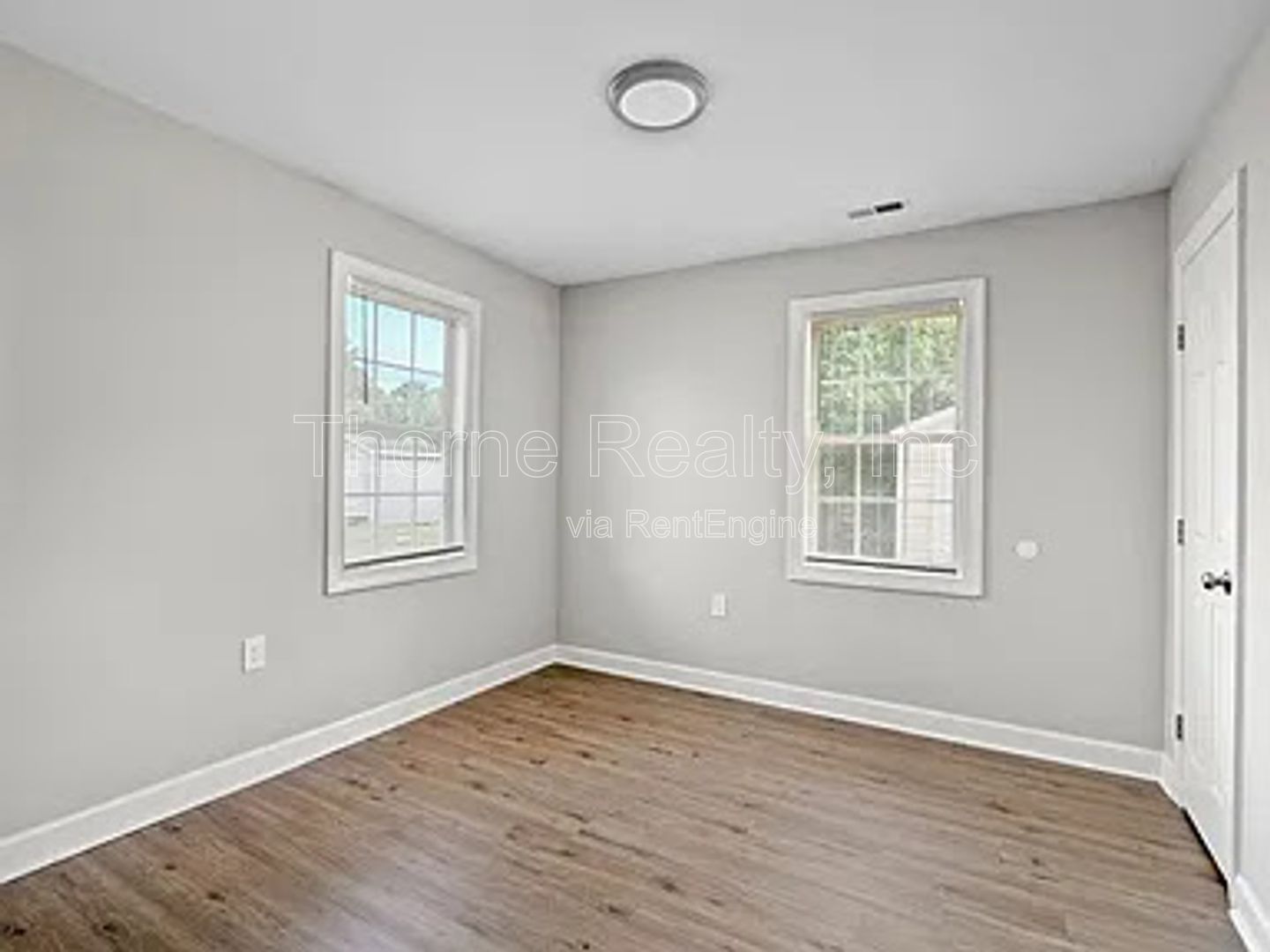 3 Bedroom House in Flagmarsh Hills $500 move in bonus credit!! property image