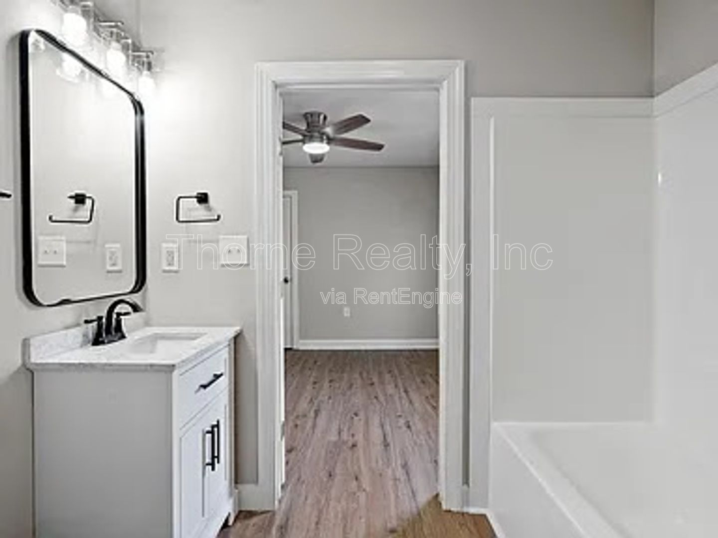 3 Bedroom House in Flagmarsh Hills $500 move in bonus credit!! property image