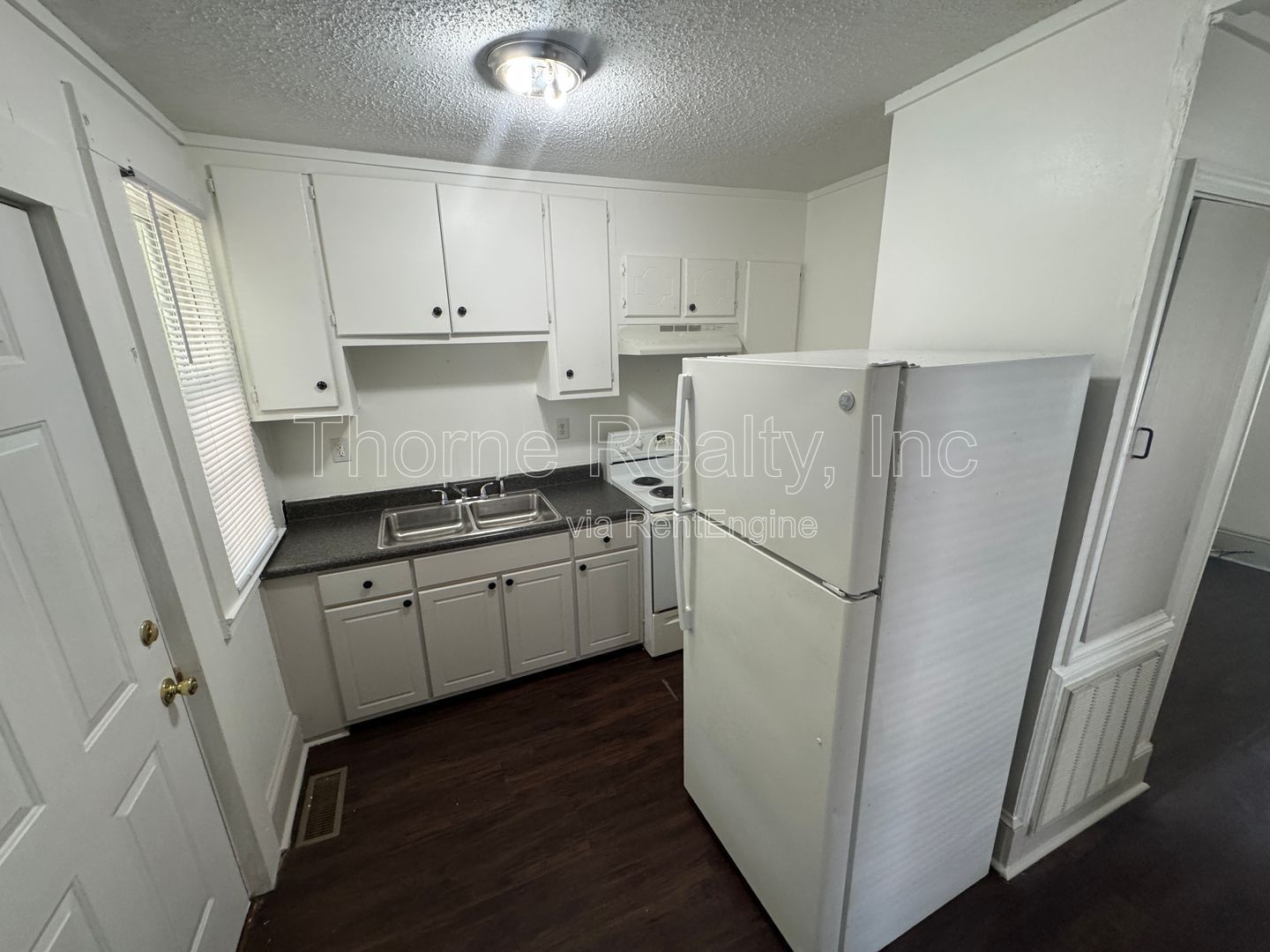 2 Bedroom Duplex - Move In Special property image