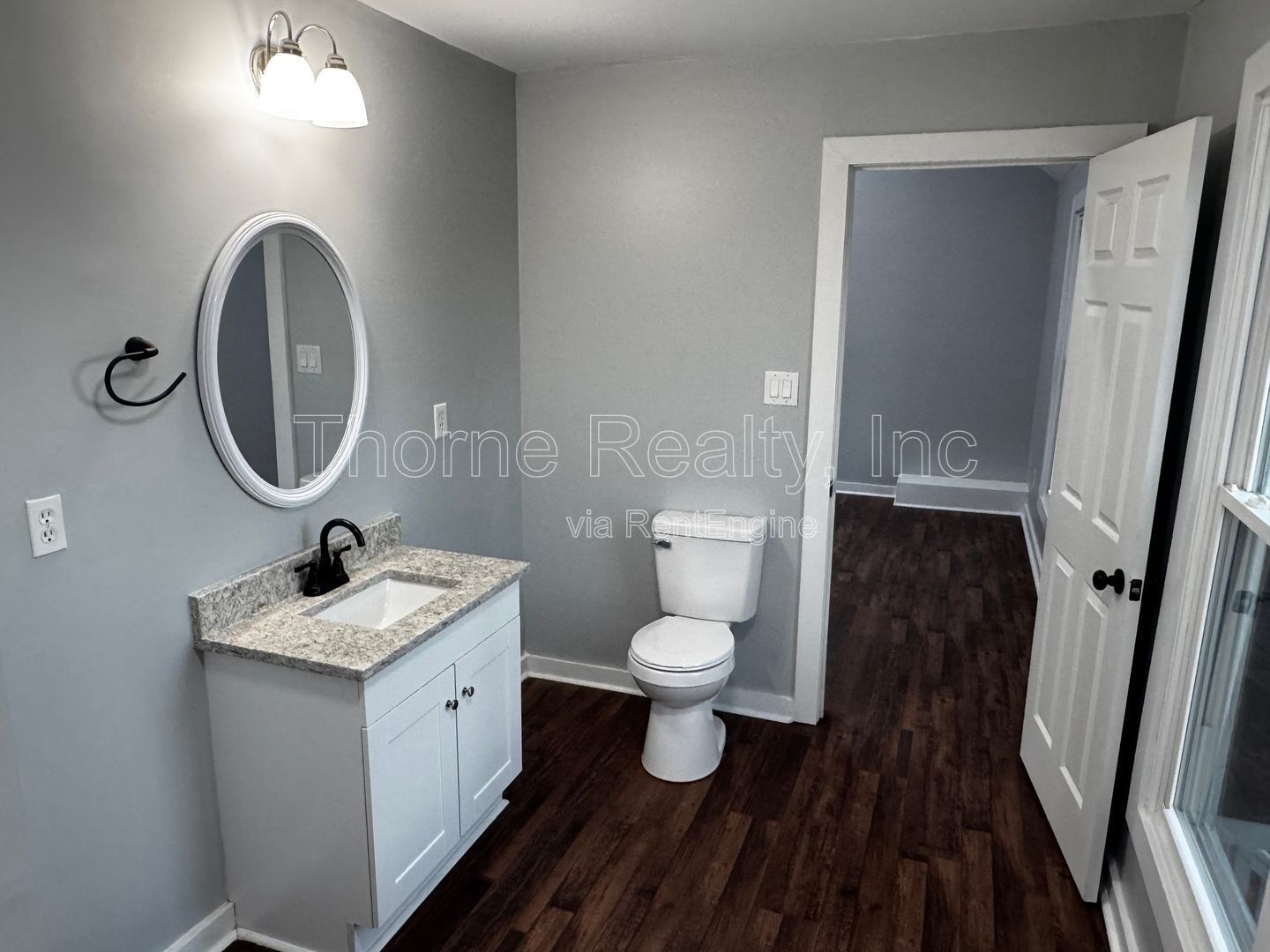 Modern 3BR / 2.5BA Home with Granite Kitchen, Loft and Storage property image