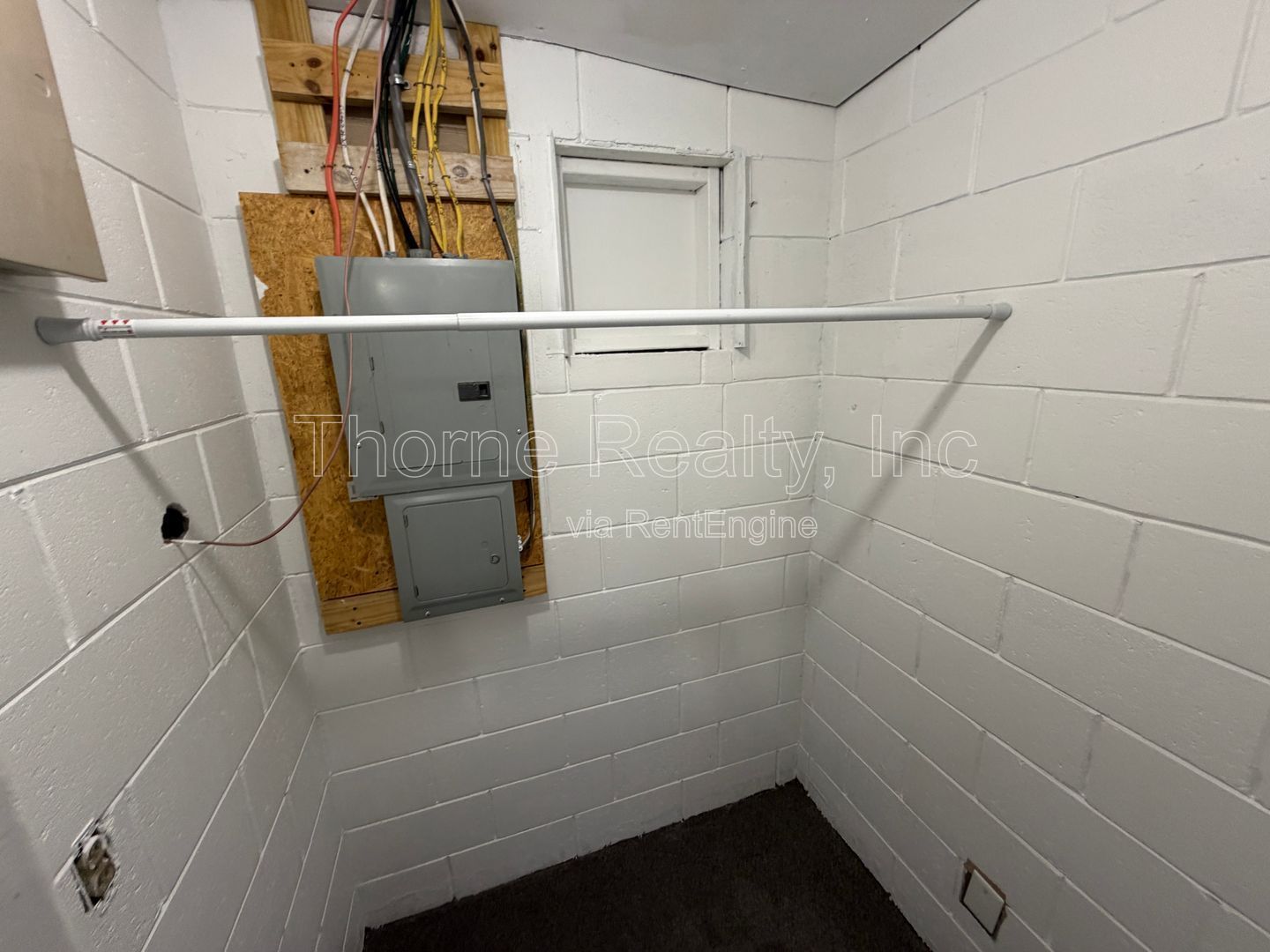 3 Bedroom House - First month's rent free - Large Storage Building and Yard - Internet and Lawn Care included! property image