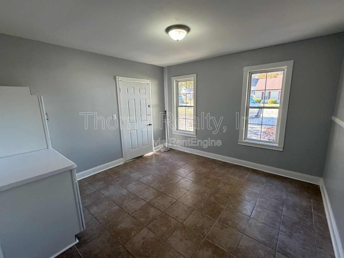 Remodeled bathrooms, new kitchen in this Nashville beauty - REDUCED!! property image