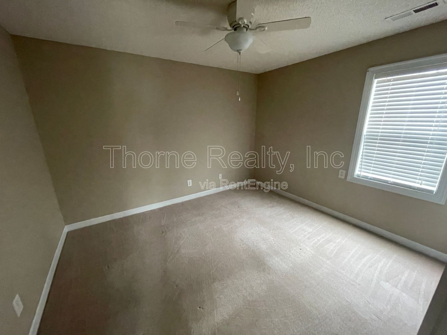 3 Bedroom 2 Bath - MOVE IN SPECIAL - Carriage Run Subdivision - Cul de Sac location property image