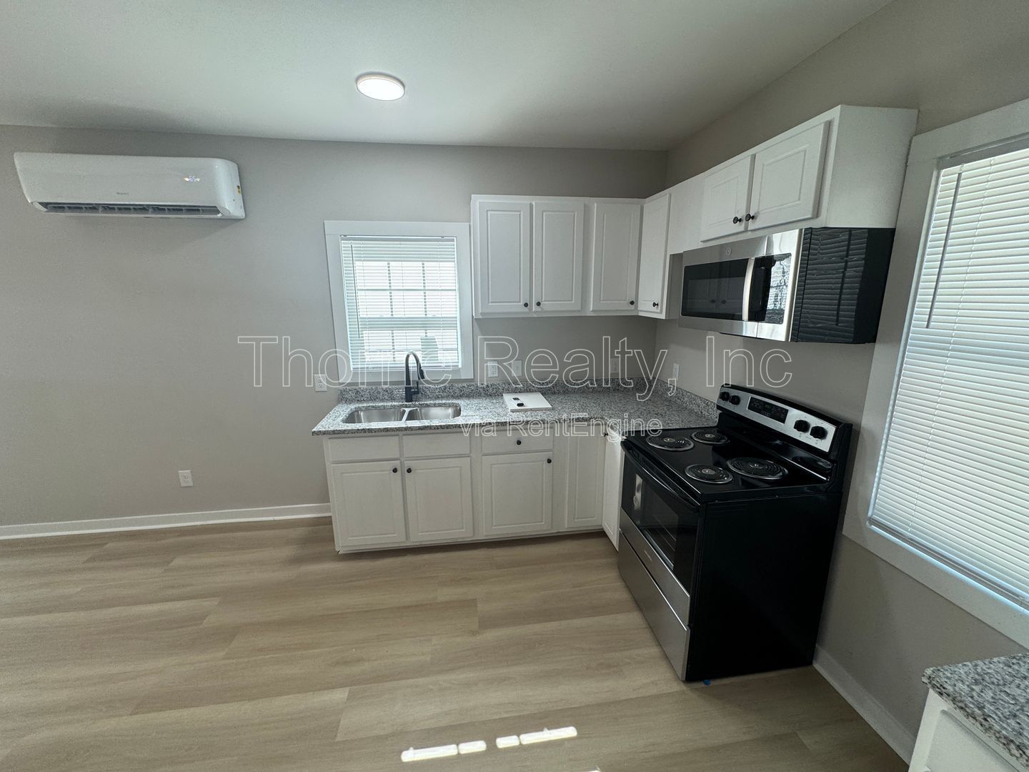 Like New 1 Bedroom Duplex - Walk to Rocky Mount Mills property image