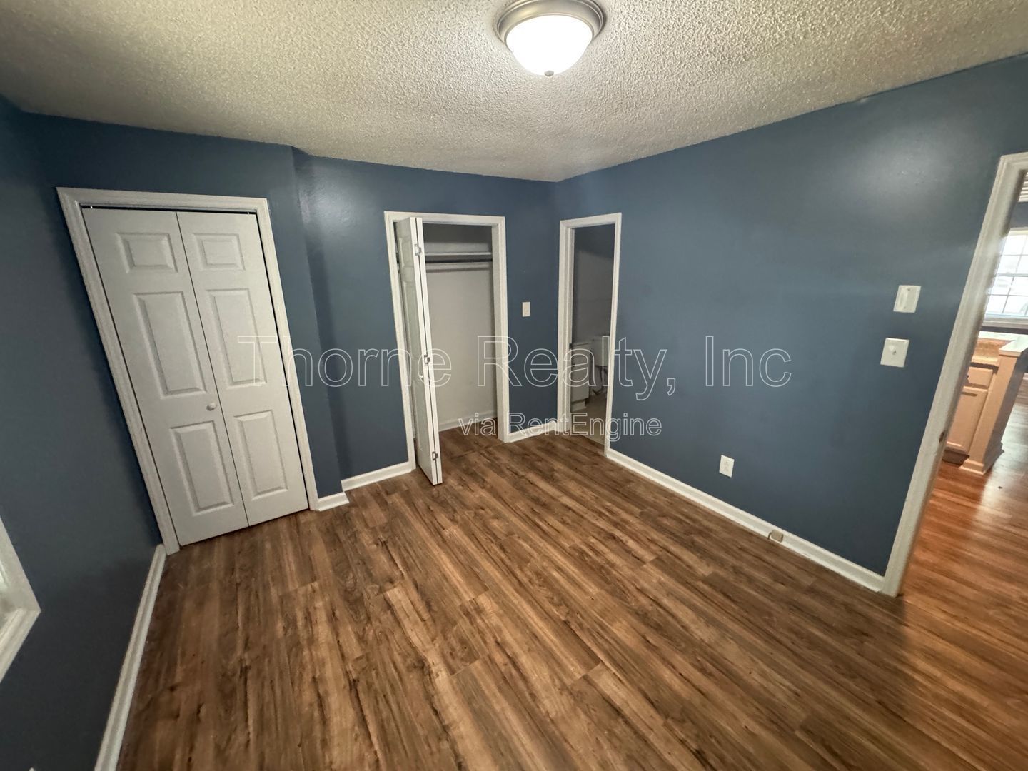 1 Bedroom Brick Duplex $100 off move in special property image