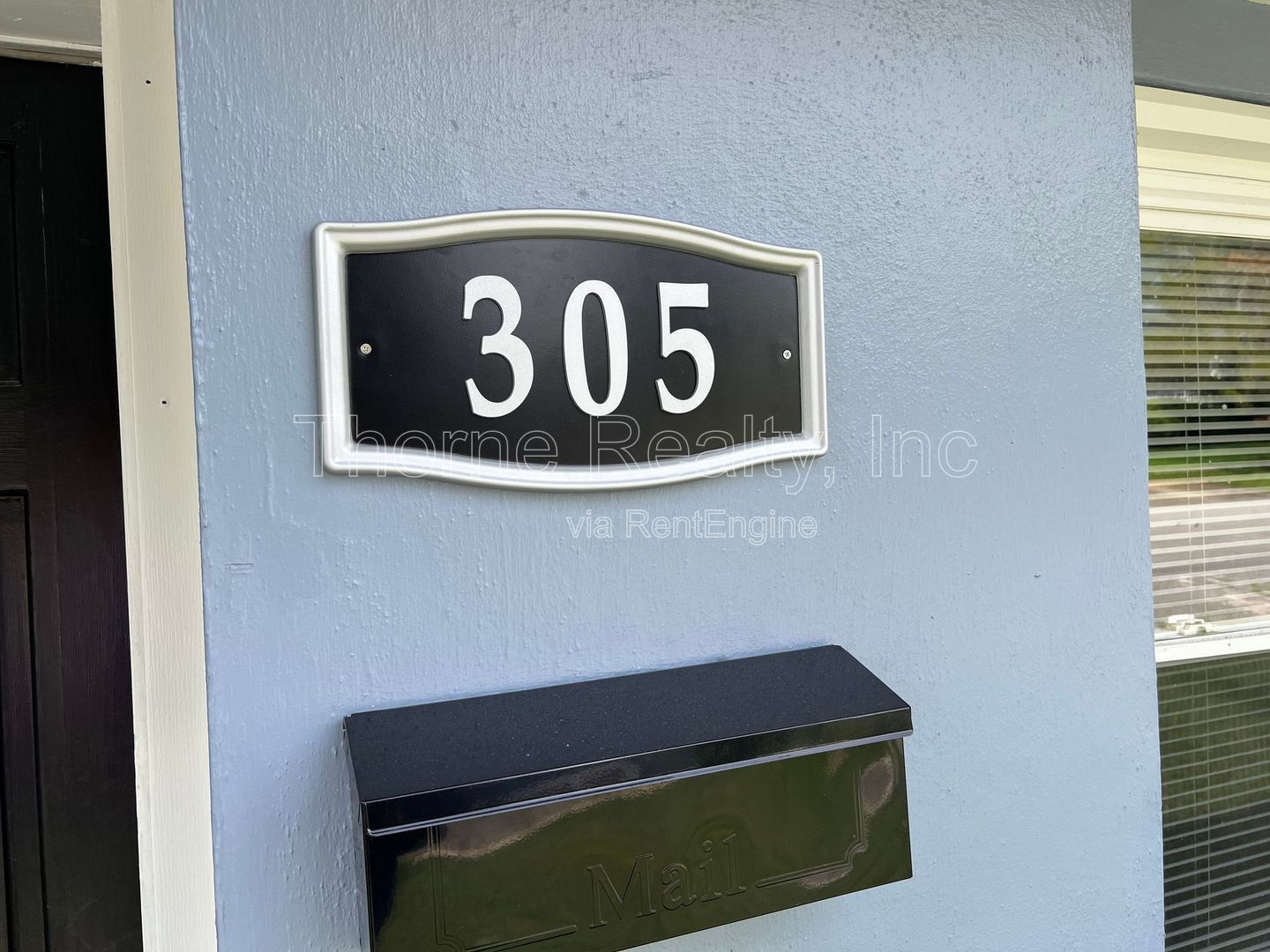 2 Bed / 1 Bath Duplex Apartment property image