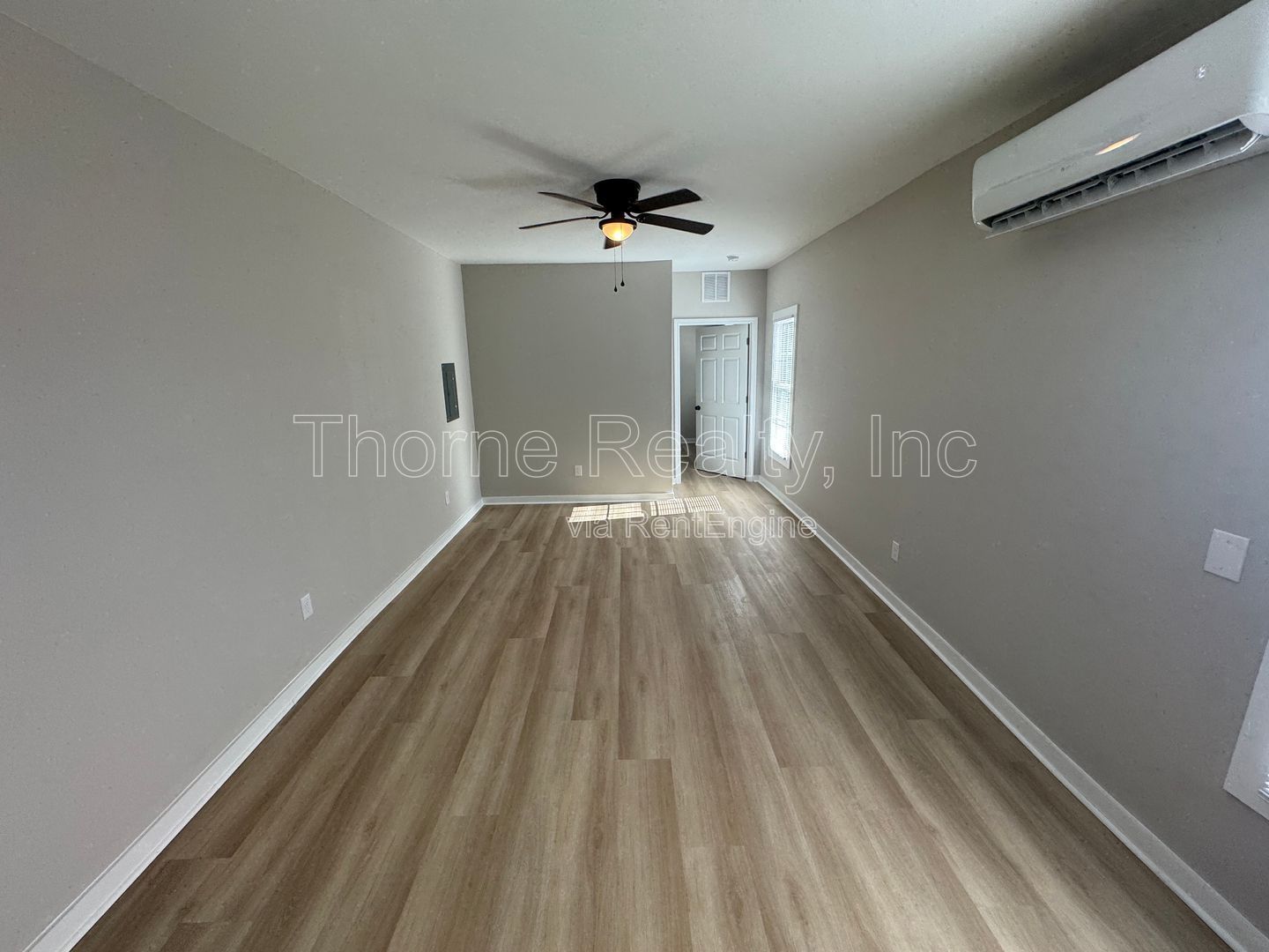 Like New 1 Bedroom Duplex - Walk to Rocky Mount Mills property image