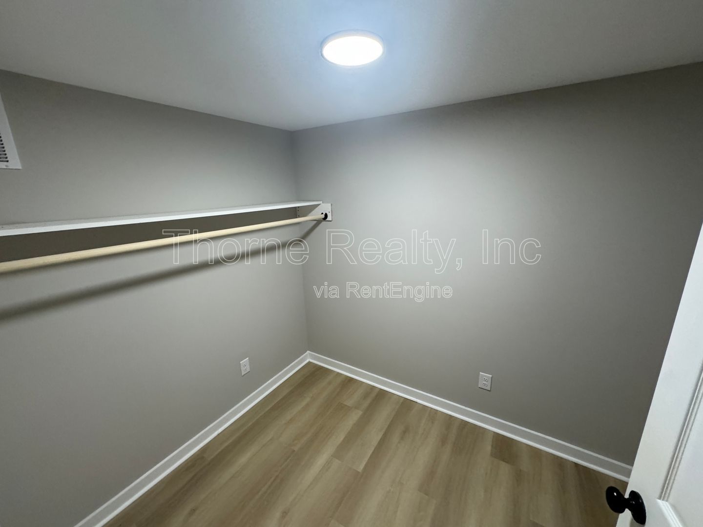 Like New 1 Bedroom Duplex - Walk to Rocky Mount Mills property image