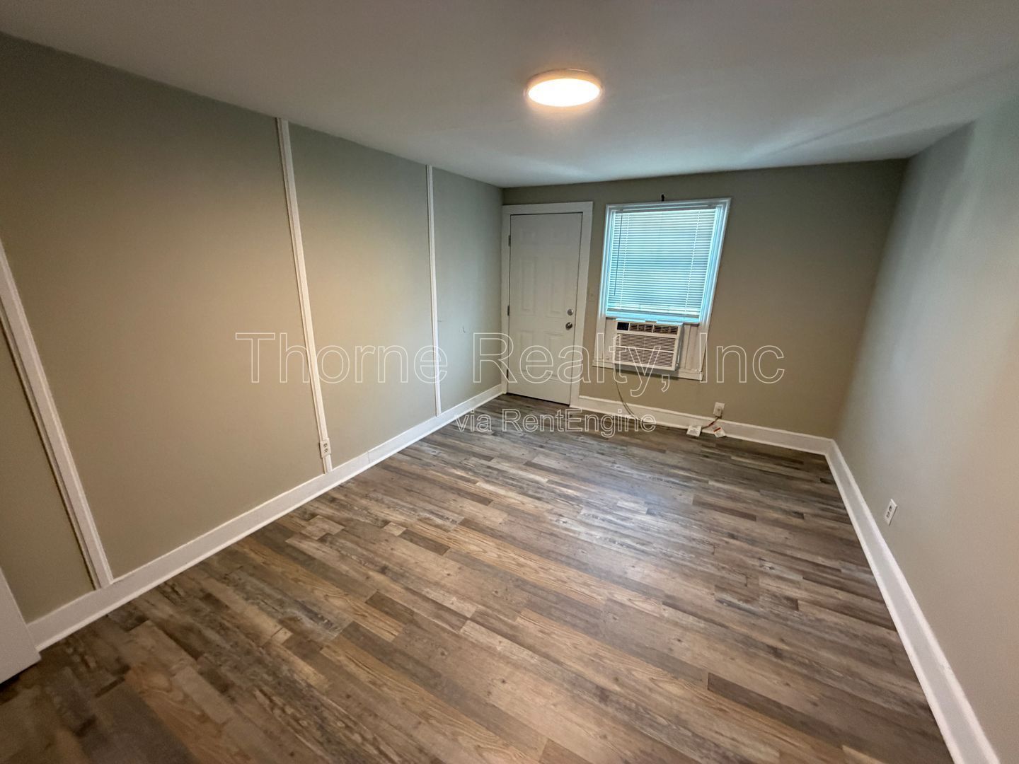 2nd floor apartment property image