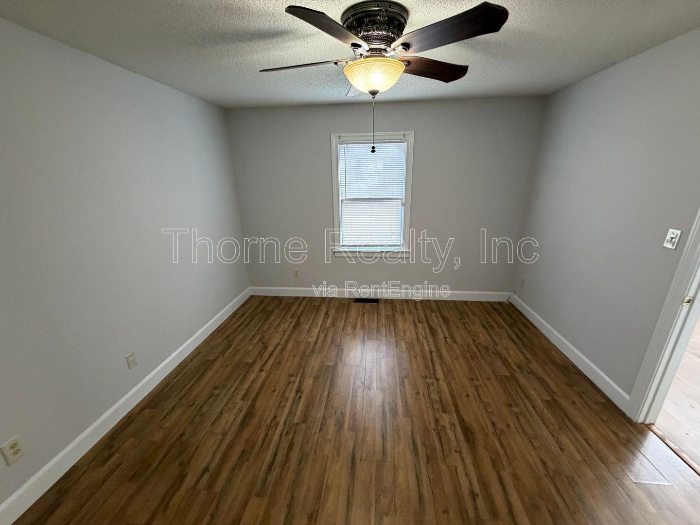 3 Bedroom Townhome in Sagewood - Central location, Granite Countertops and Stainless Appliances property image