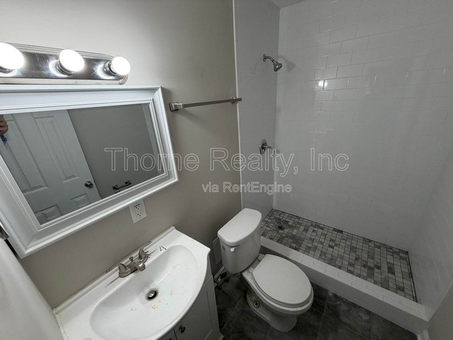 3 Bedroom Remodeled Apartment Over $100 per month in paid for utilities INCLUDED property image