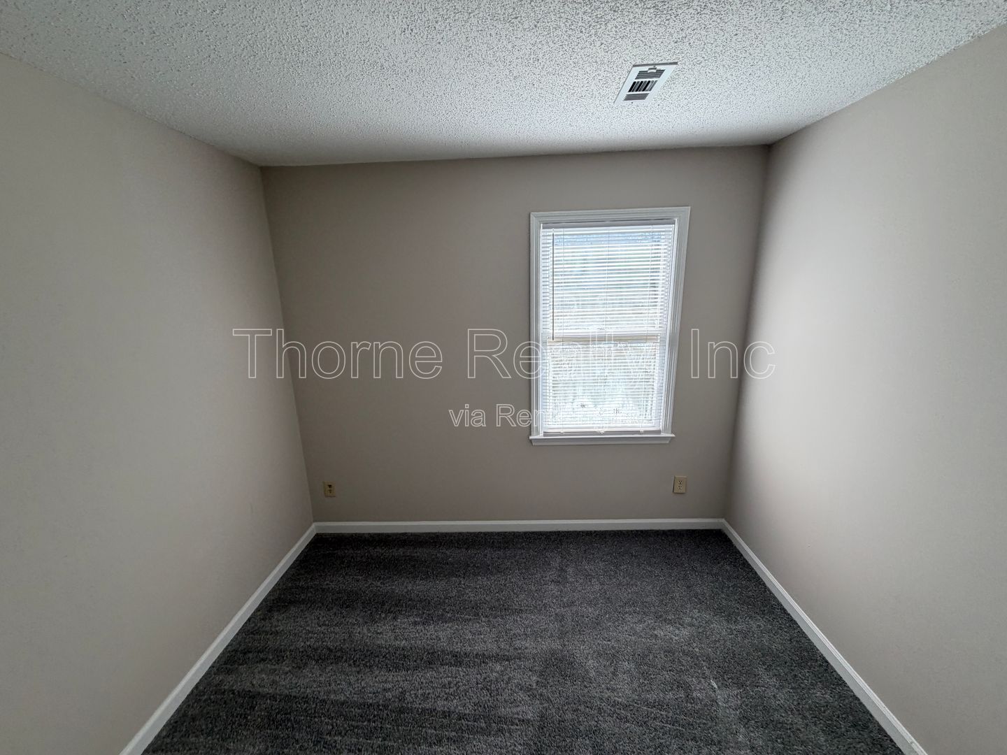 Townhome near Pizza Inn property image