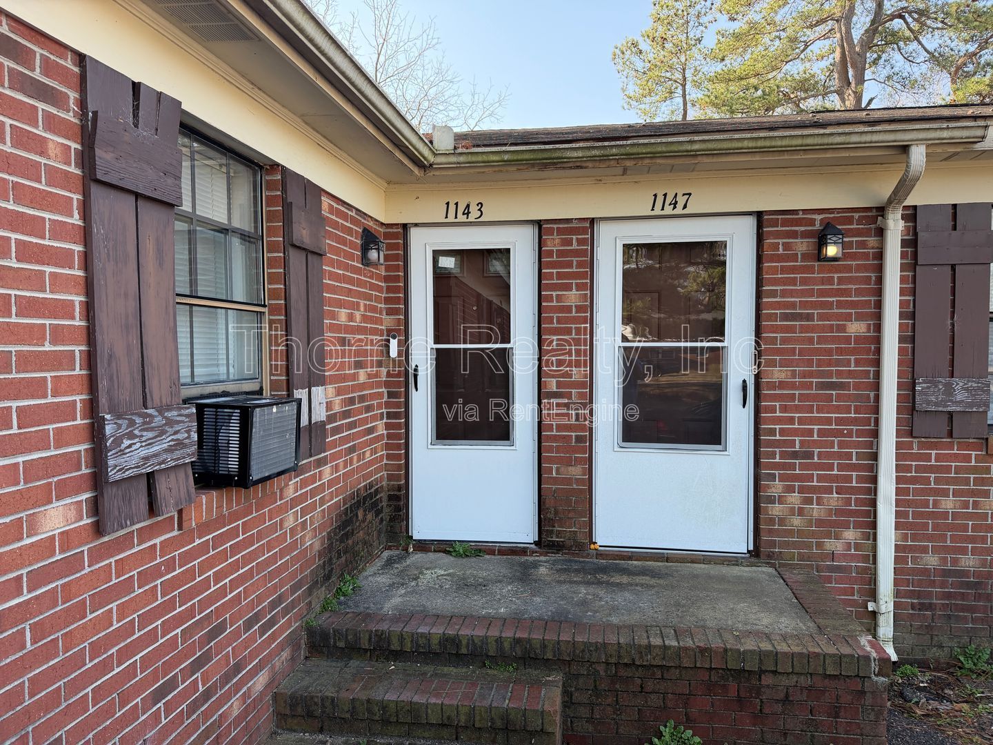 2 Bedroom Apartment - Corner Unit - New Carpet property image