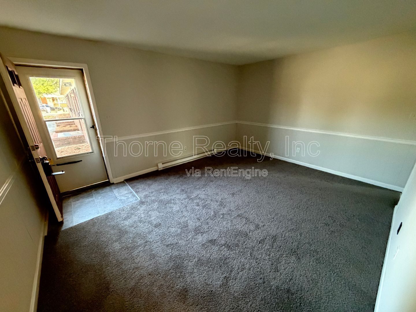 2 Bedroom Apartment - Corner Unit - New Carpet property image