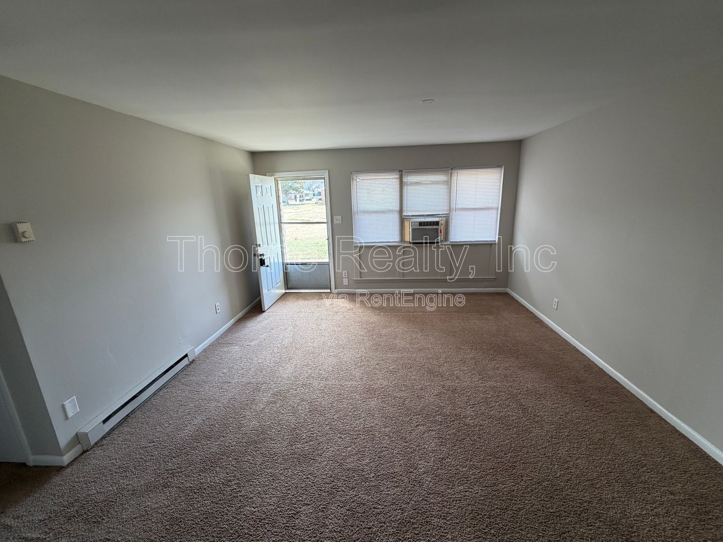 Renovated 3 Bedroom Apartment - Water, Sewer & Trash INCLUDED property image