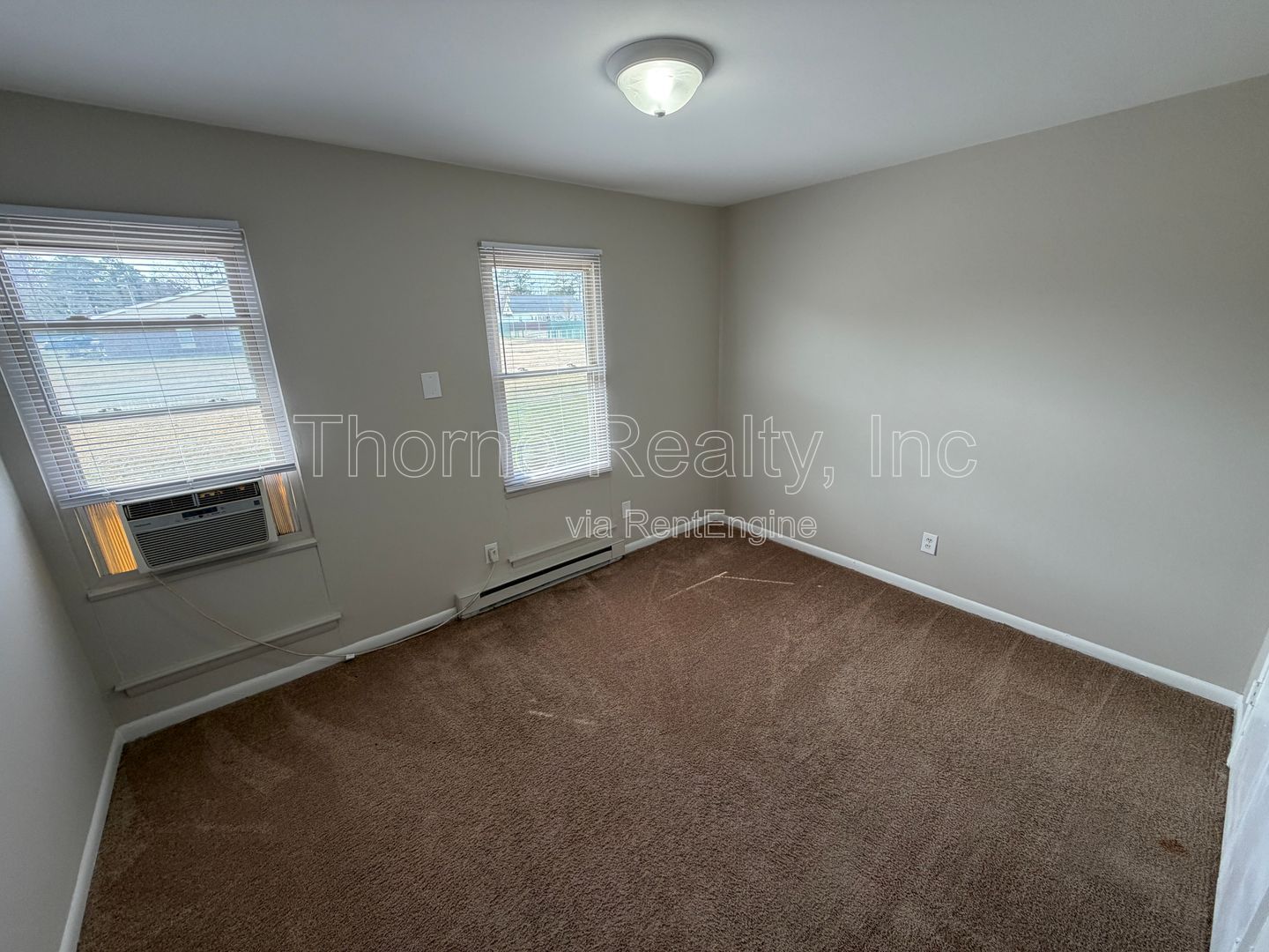 Renovated 3 Bedroom Apartment - Water, Sewer & Trash INCLUDED property image