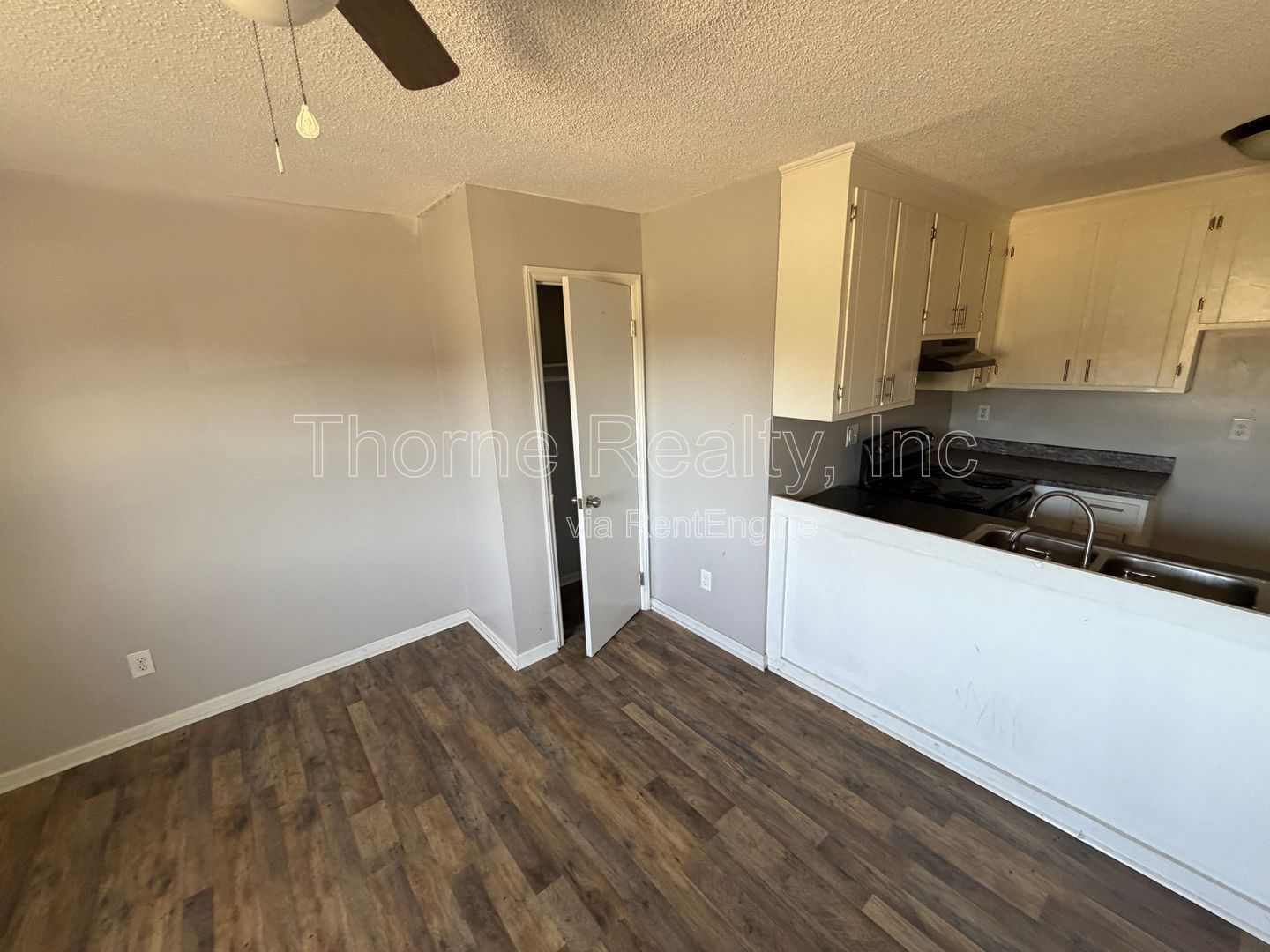 1 Bedroom Upstairs Apartment property image