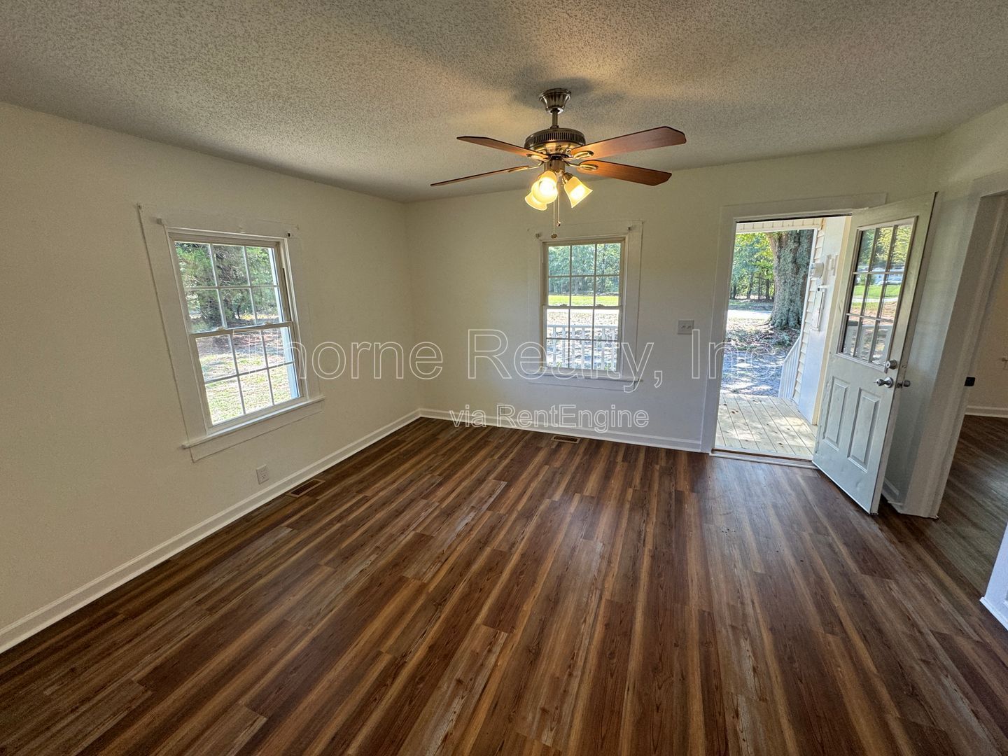 2 Bedroom House - Beautiful Renovation - No Access to Surrounding Farmlands! property image