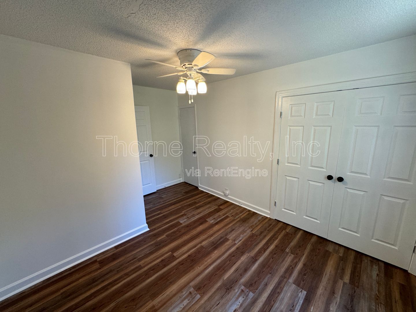 2 Bedroom House - Beautiful Renovation - No Access to Surrounding Farmlands! property image