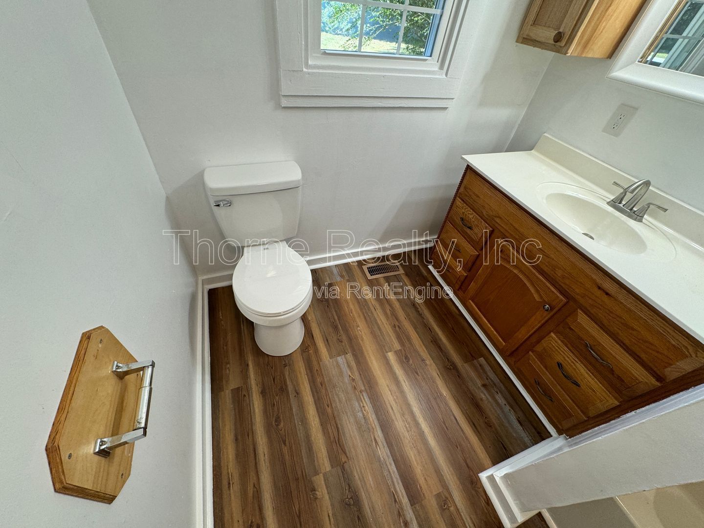 2 Bedroom House - Beautiful Renovation - No Access to Surrounding Farmlands! property image