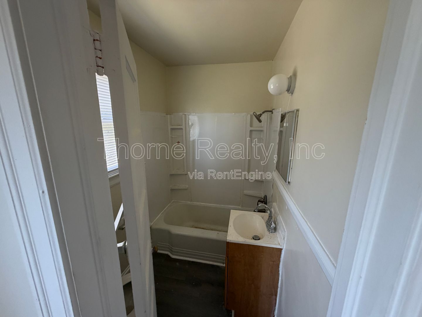 1 Bedroom Duplex Apartment - Steps from Western Ave Park & Rocky Mount Middle School property image