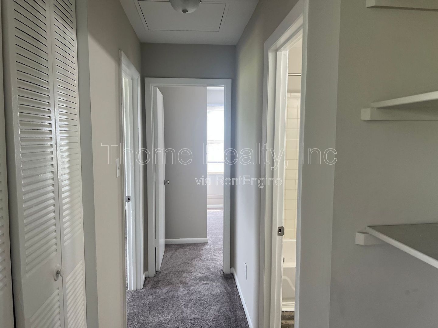 2 Bedroom Apartment - Water, Sewer & Trash Included property image