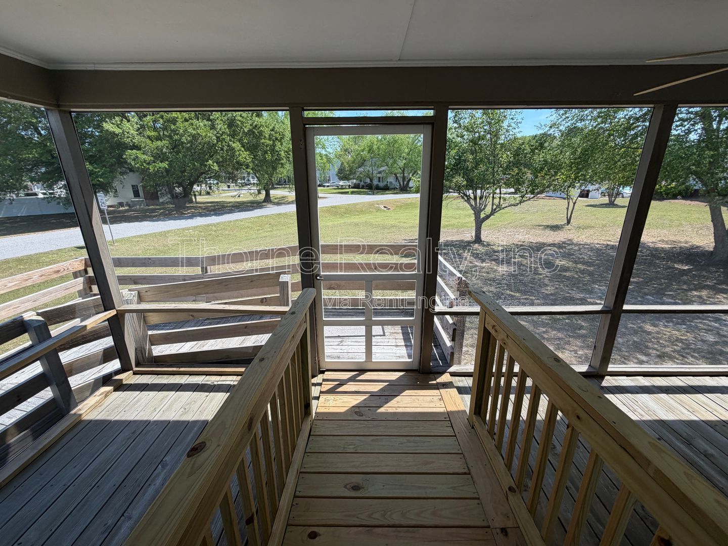 2 Bedroom Townhome in Summerfield - End unit with Screened Porch! property image