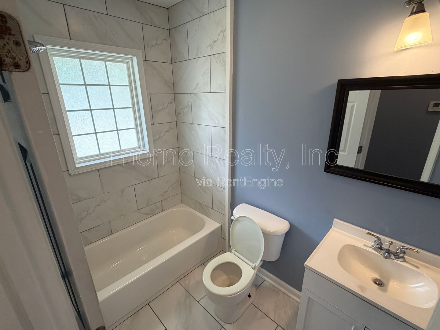 1 Bedroom Renovated Apartment **MOVE IN SPECIAL: $100 OFF FIRST MONTHS RENT** property image
