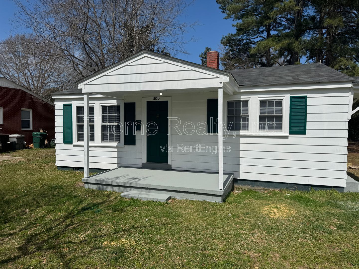 Renovated 2 Bedroom House on Corner Lot property image