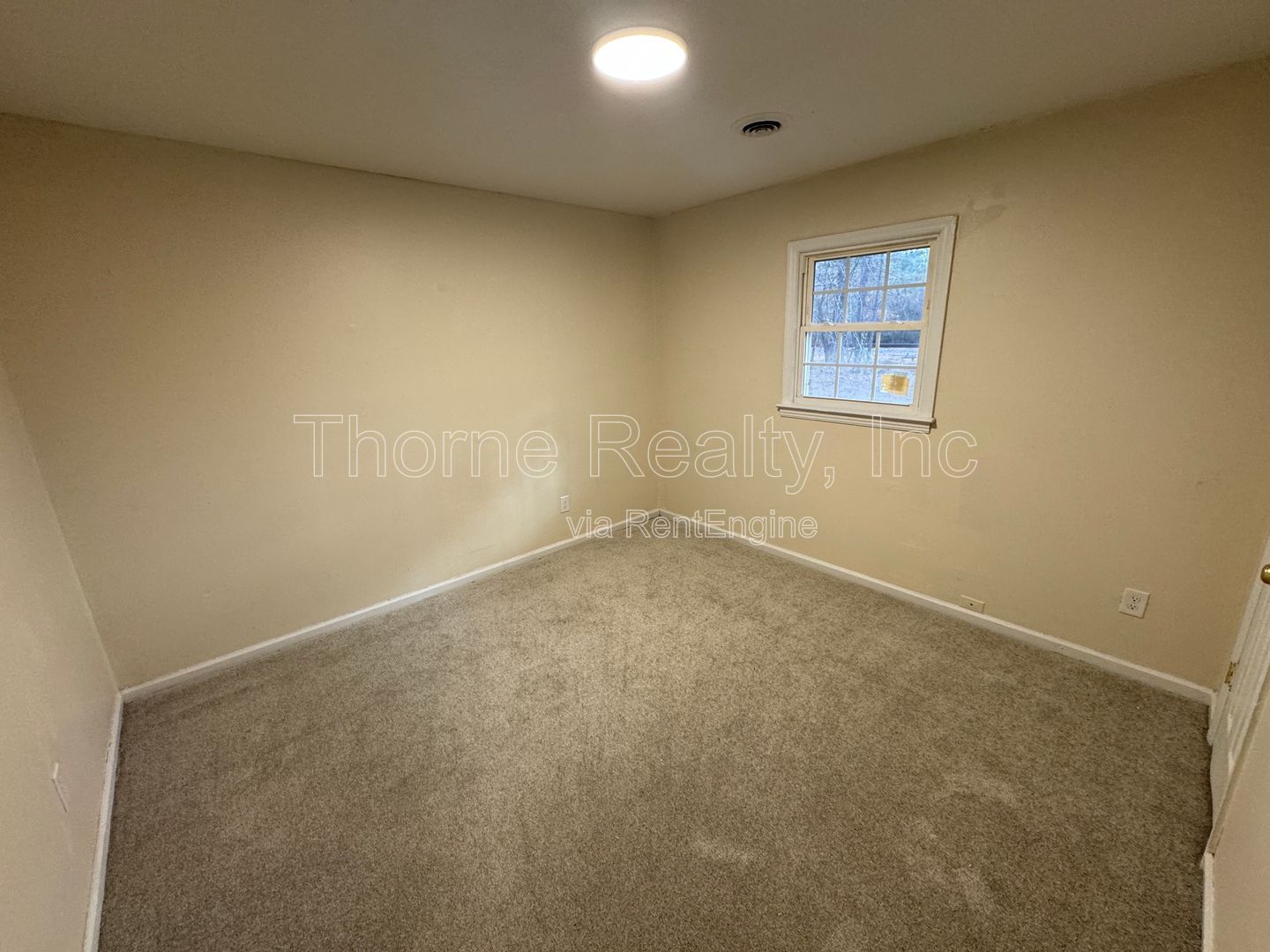 Remodeled 3 Bedroom Brick House property image