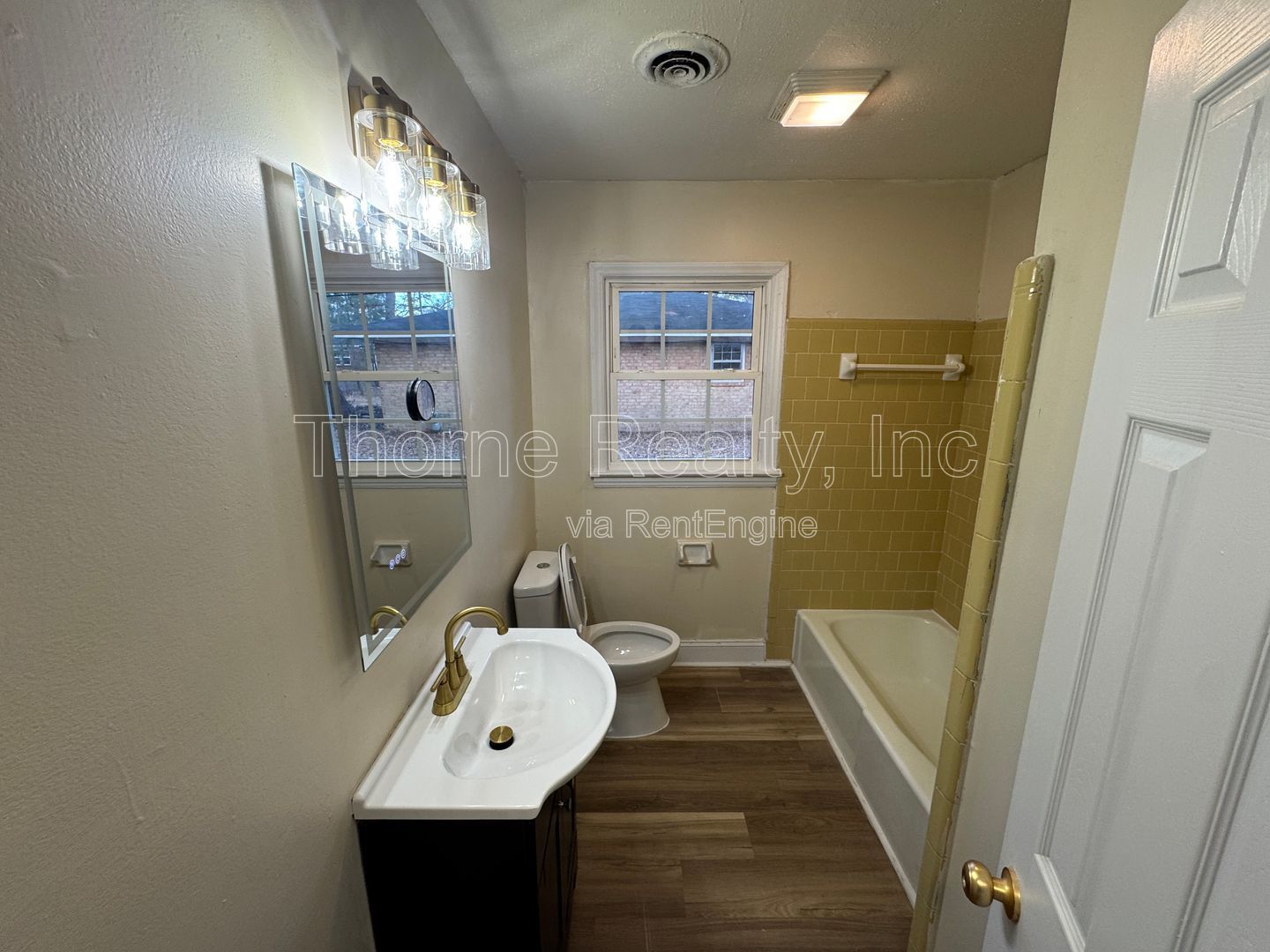 Remodeled 3 Bedroom Brick House property image