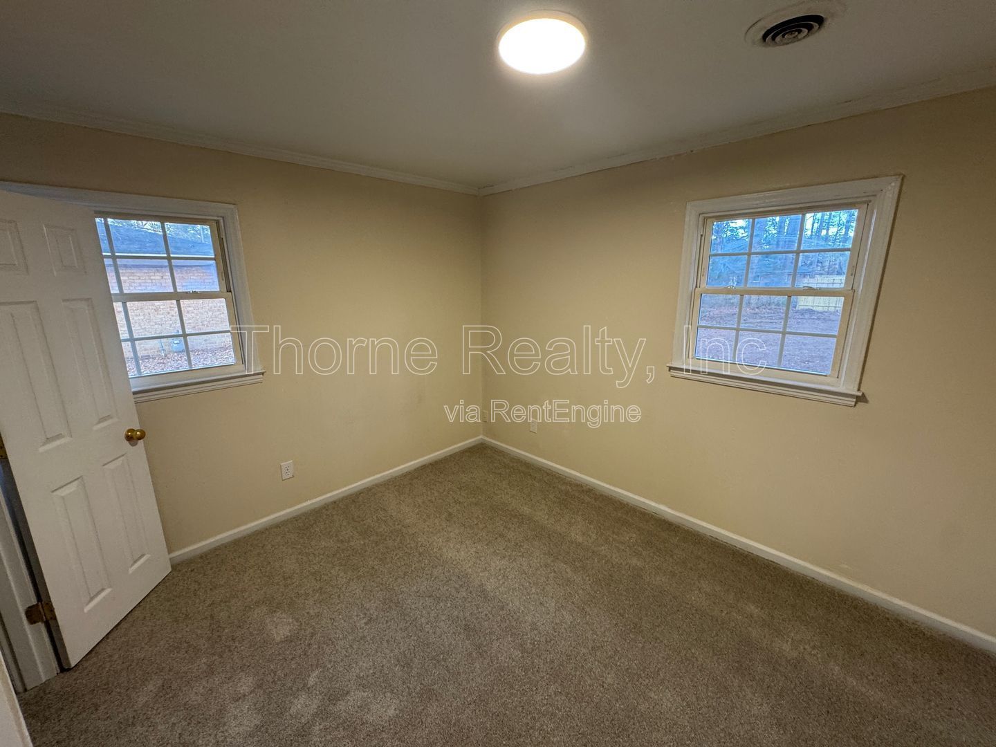 Remodeled 3 Bedroom Brick House property image
