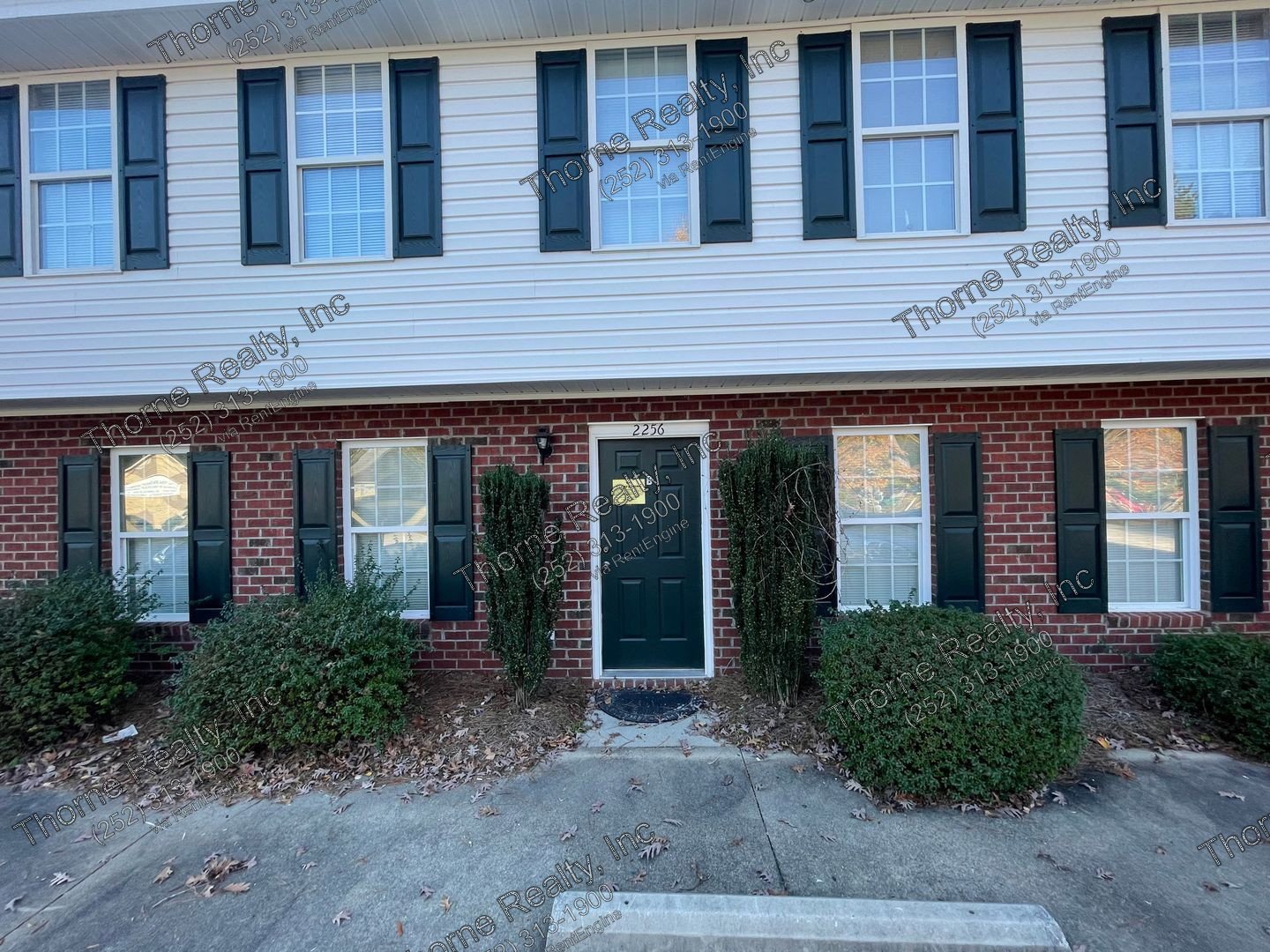3 Bed / 2 Bath Townhouse property image