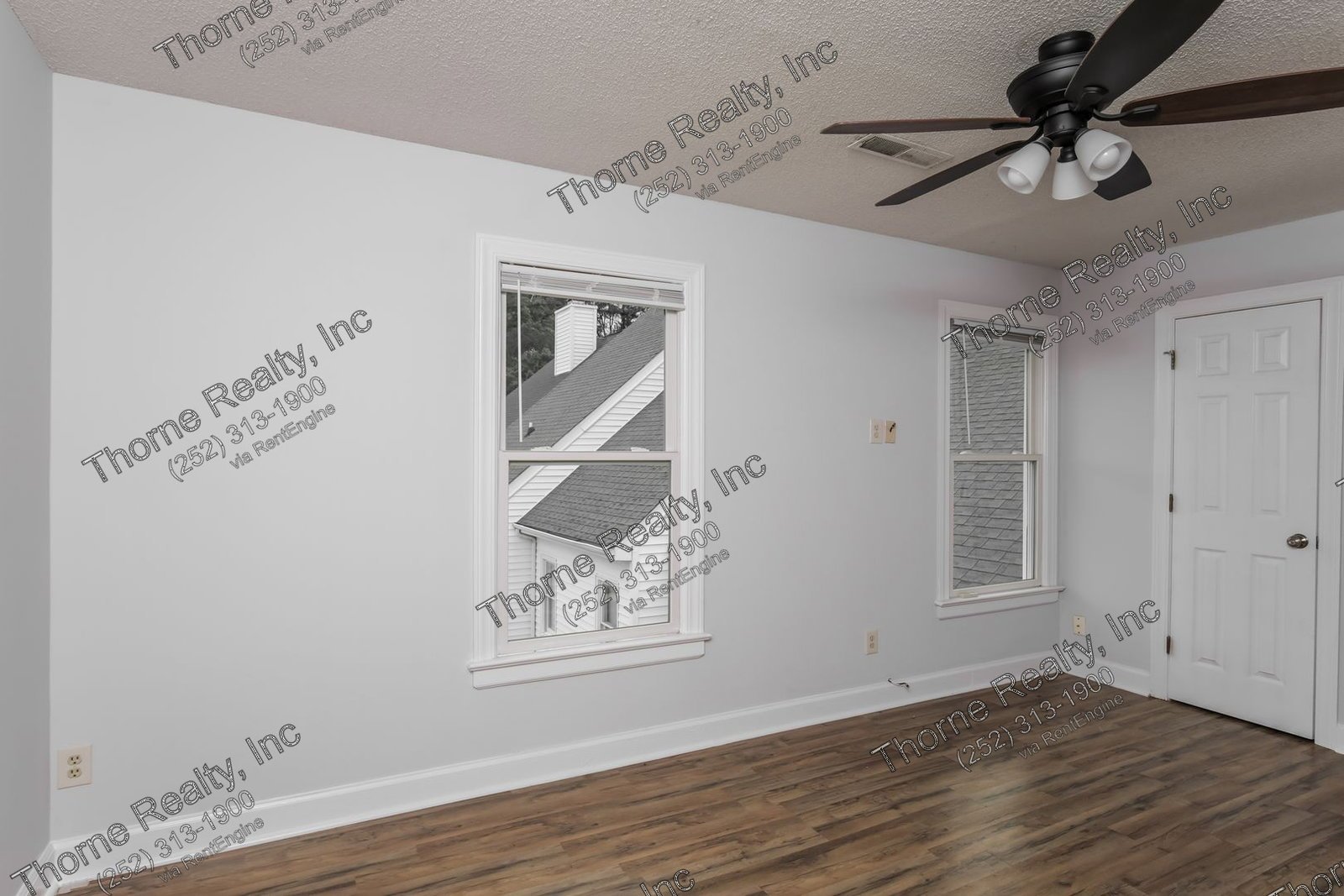 3 Bedroom Townhome in Sagewood - Central location, Granite Countertops and Stainless Appliances property image