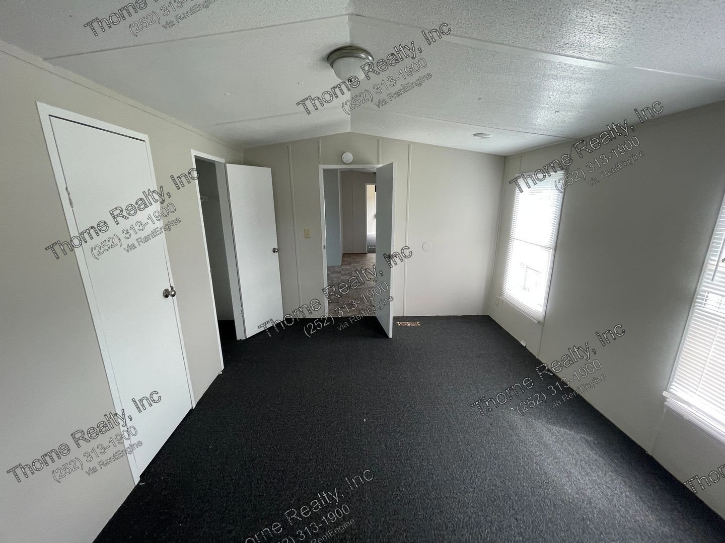 3 Bed / 2 Bath Singlewide off Hwy 33 East property image