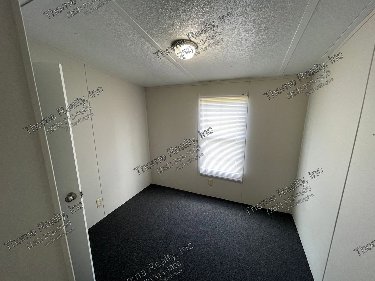 3 Bed / 2 Bath Singlewide off Hwy 33 East property image