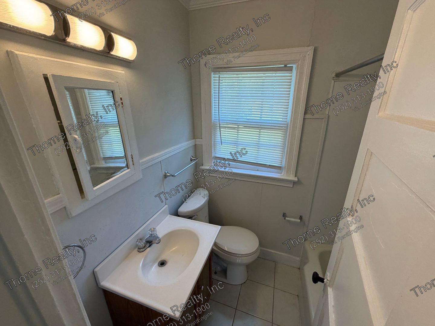 2 Bedroom House with Large Bonus Room property image