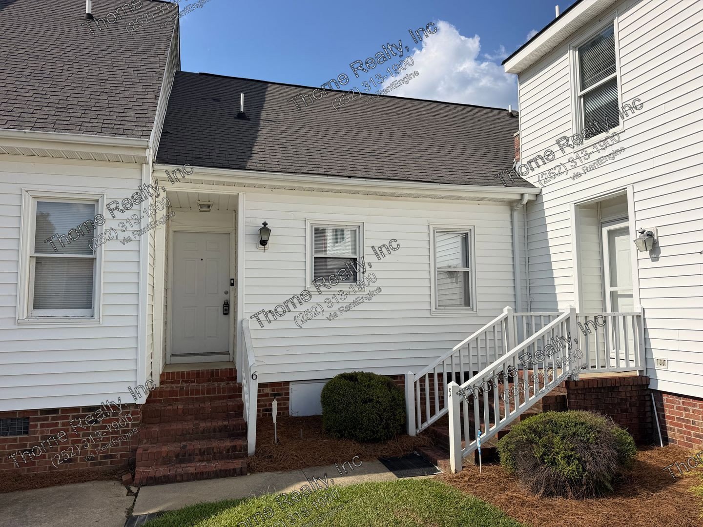 Beautiful Townhome in Sagewood - Possible 3rd bedroom loft upstairs! property image