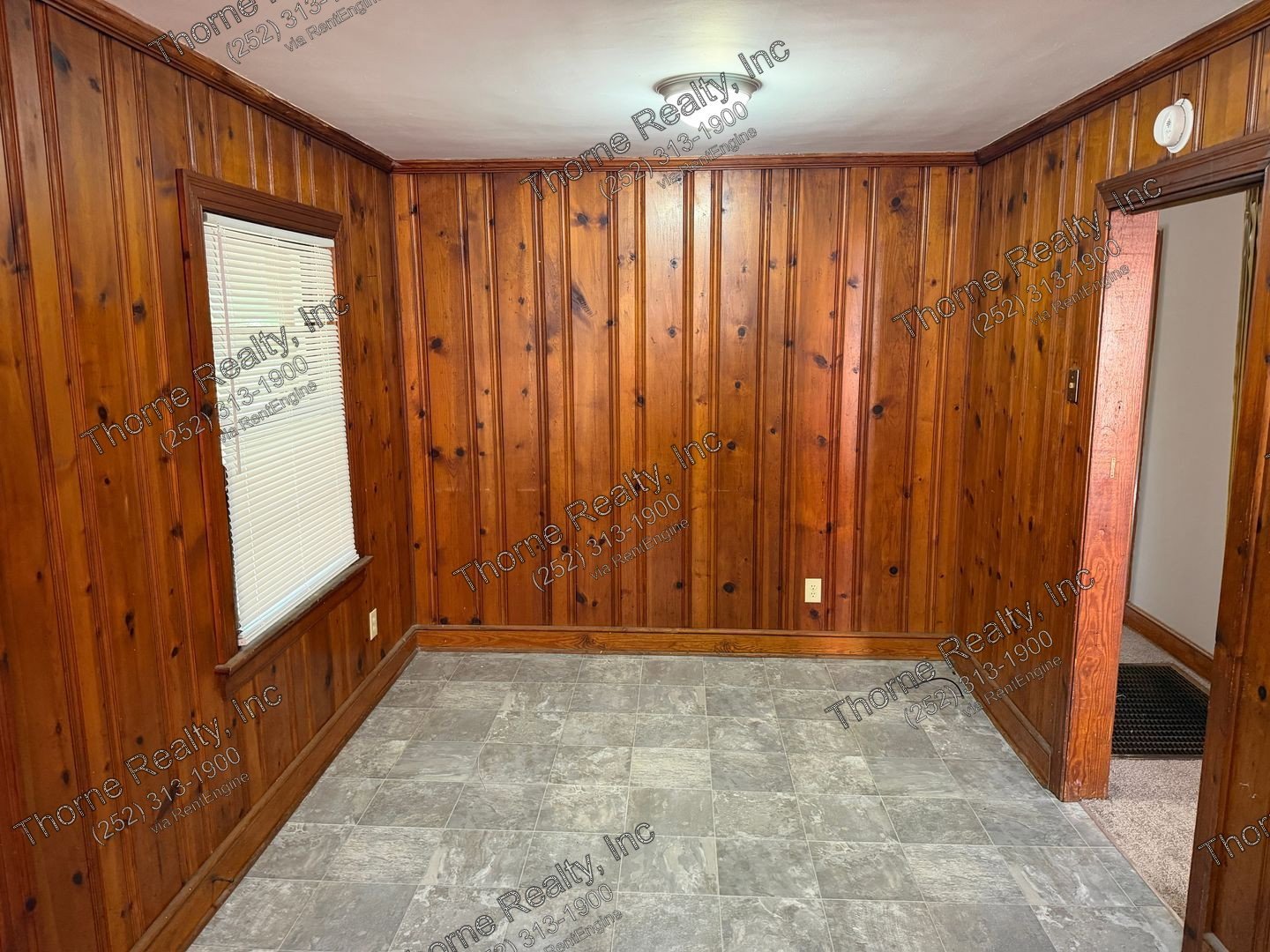 3 Bedroom Brick Ranch property image