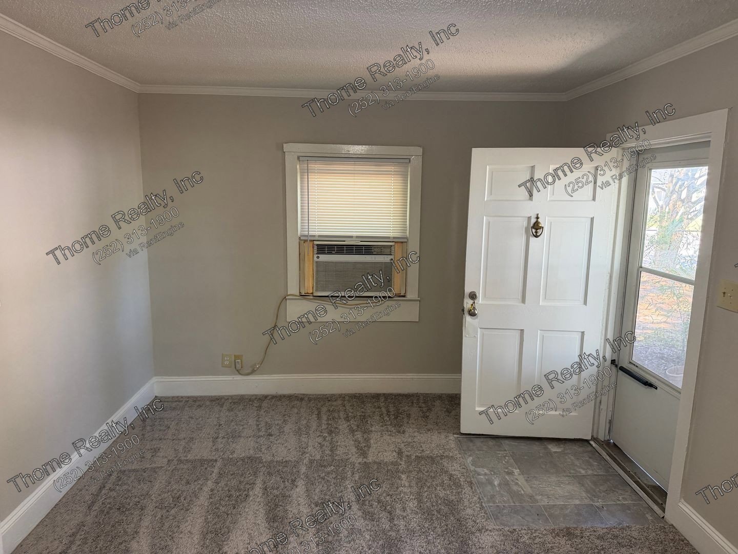 Renovated 2 Bedroom House - FREE MONTH RENT SPECIAL property image