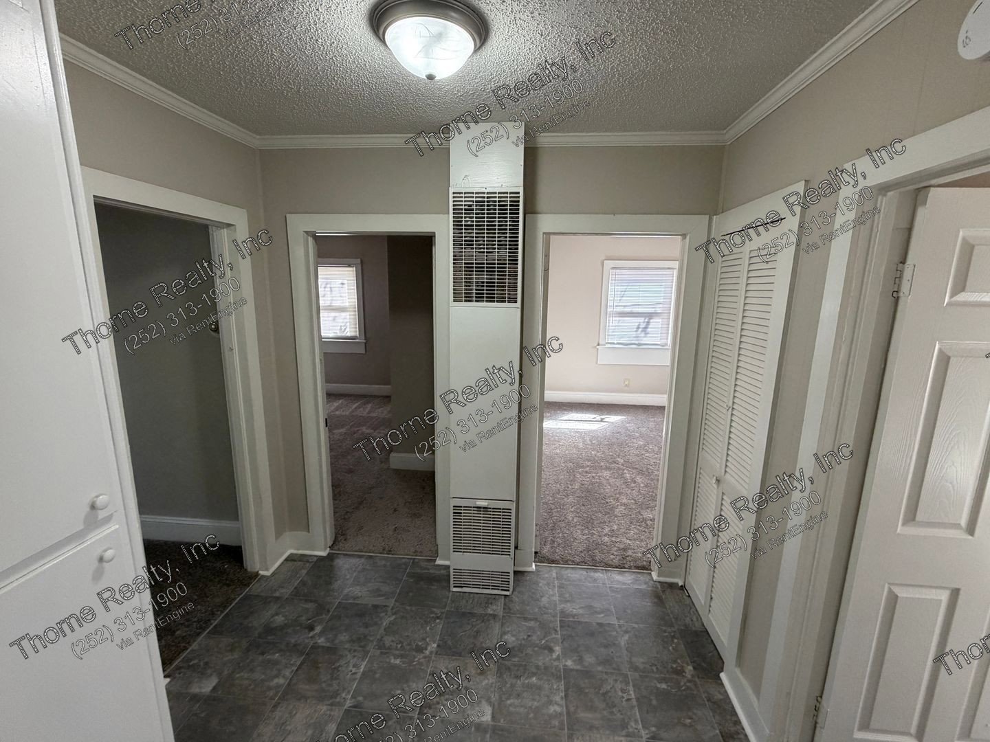 Renovated 2 Bedroom House - FREE MONTH RENT SPECIAL property image