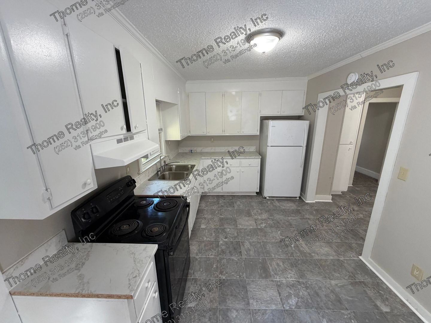 Renovated 2 Bedroom House - FREE MONTH RENT SPECIAL property image